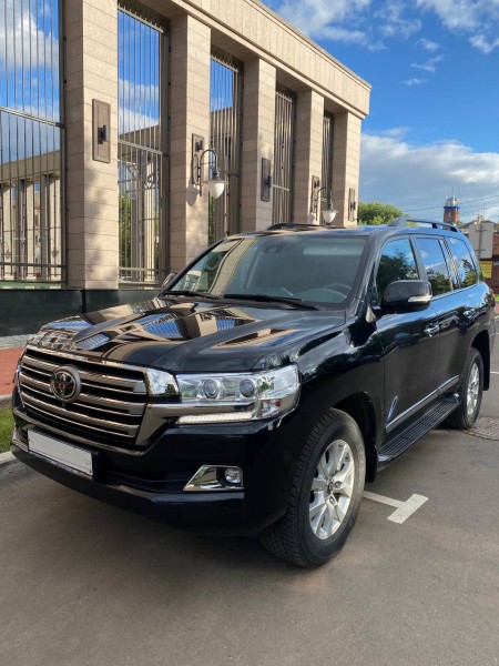 Toyota Land Cruiser